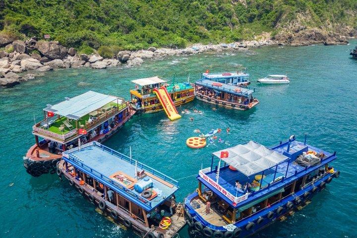 Nha Trang Ocean Adventure Island Hopping BBQ and Floating Bar