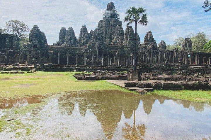 2 Day in Siem Reap Waterfall Foods Angkor Sunrise and Lake Life