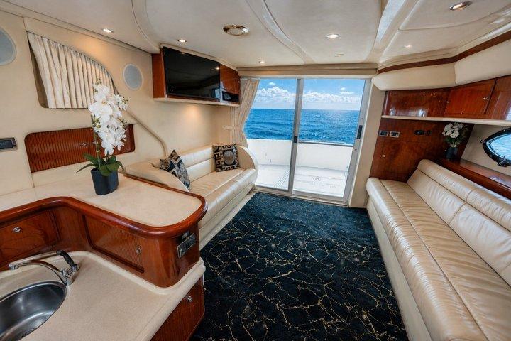 50ft Yacht, 2 Jet ski and Free Hour Salt Miami Yacht Rental