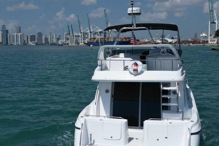50ft + 2 Jet skis | Miami Yacht Rental | 13 Ppl Max