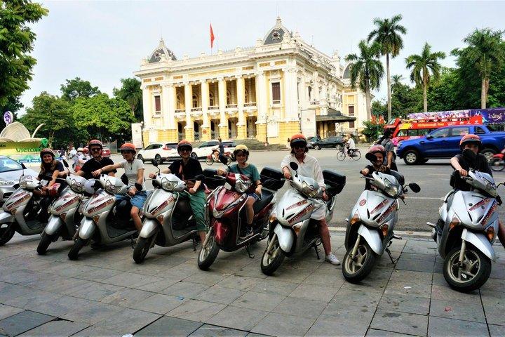 Hanoi Motorbike Adventure to Urban Streets and Countryside
