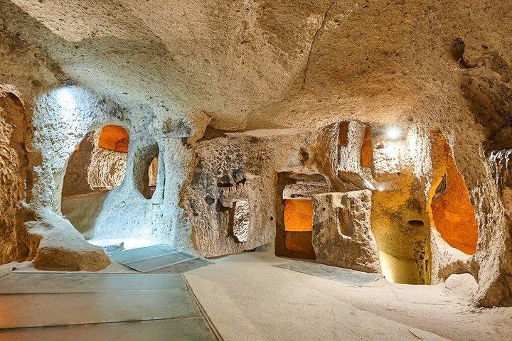 Cappadocia In-Depth Tour from Istanbul Including Balloon Ride