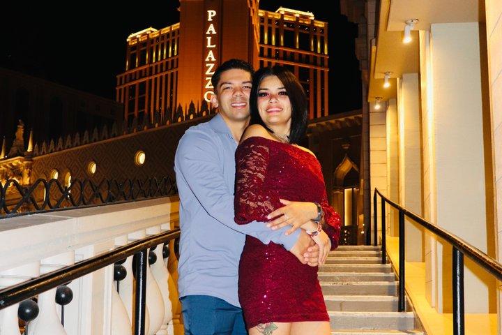 Las Vegas Strip Photoshoot with a Professional Photographer