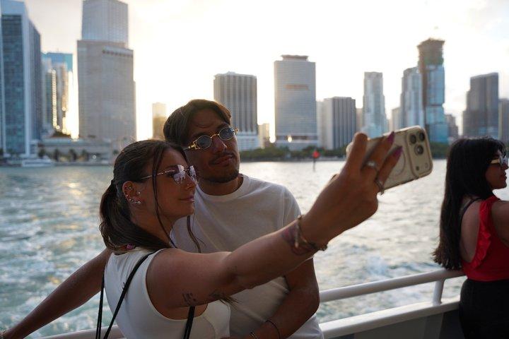 Miami Sunset Cruise: Millionaire’s Row Sightseeing Tour