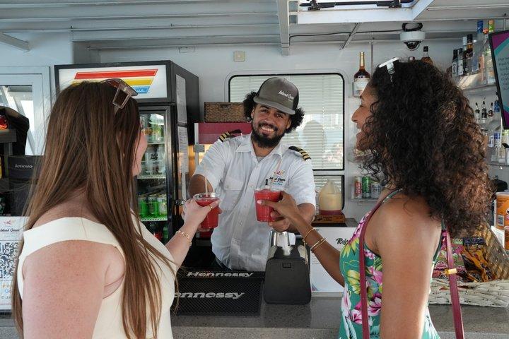 Miami Sunset Cruise: Millionaire’s Row Sightseeing Tour