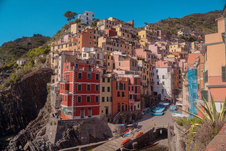 Florence: Cinque Terre Park Day Trip with Optional Pisa