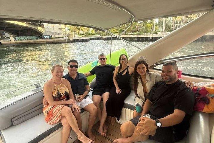 Luxury 46 Yacht Private Captained Boat Tours