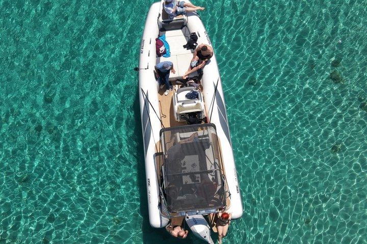 Zadar: Small Group Boat Tour with Drinks & Snorkeling