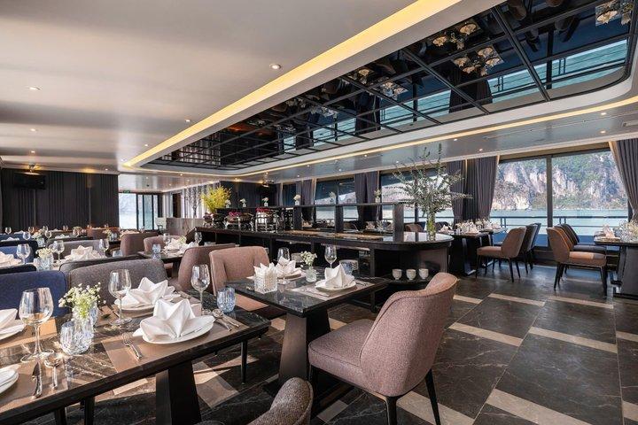 Halong Bay & Lan Ha Bay Luxury Taliya Day Cruise from Hanoi