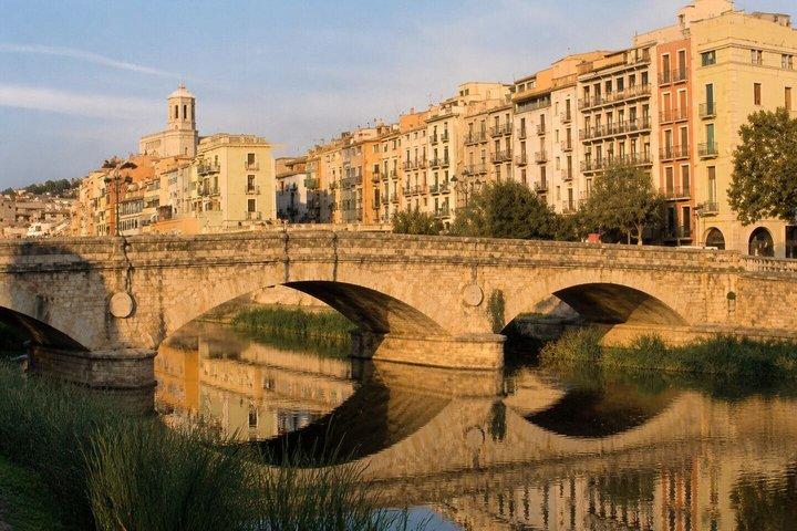Discover Girona and Costa Brava: A Self-Audio Guided Tour