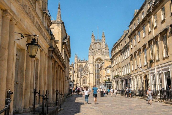 Discover Bath and Somerset: A Self-Guided Tour
