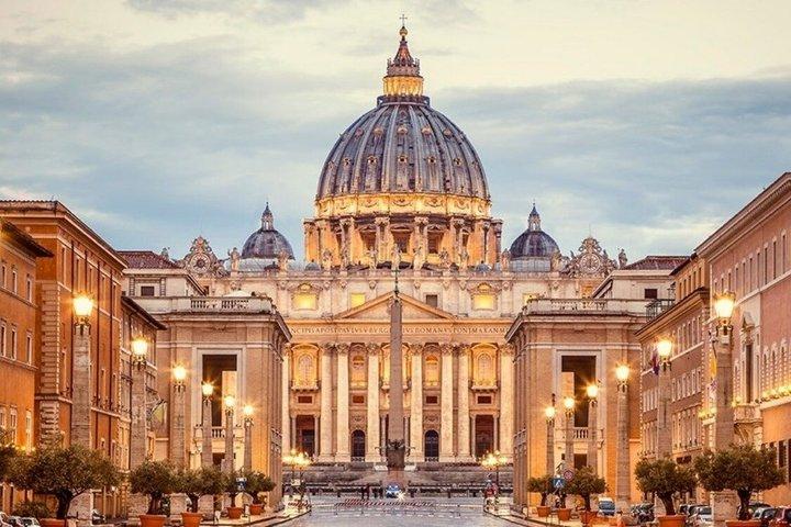 DayTrip from Florence to Rome with Pamphilij and pantheon tickets