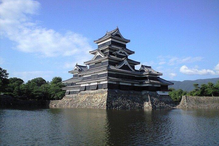 Nagano Day Trip to Matsumoto Castle and Post Town Narai-juku