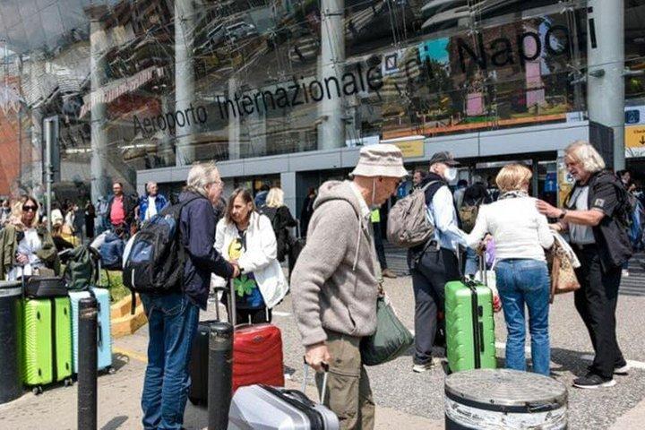 Naples to Capri Transfer with Hotel Options
