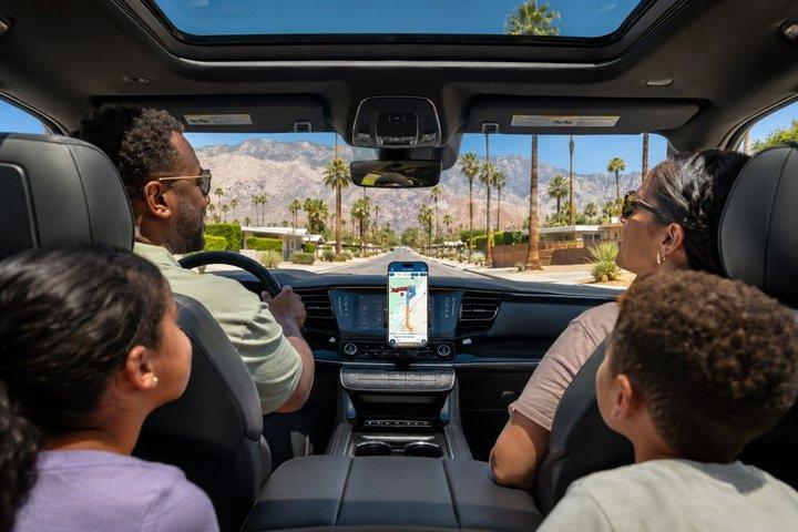 Palm Springs Self-Guided Driving Audio Tour