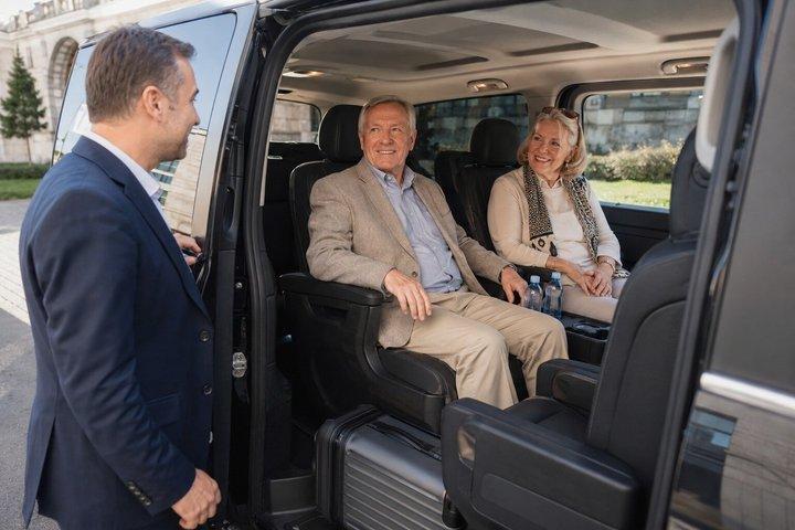 Regensburg to Prague Private Transfer for Danube Cruises
