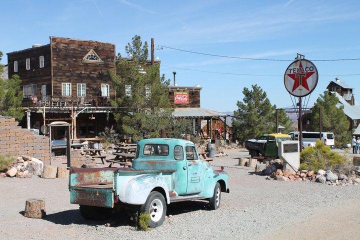 Vegas 5-in-1: Red Rock, Nelson, Lake Mead, Boulder City & 7 Magic