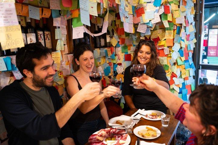Florence Food & Wine Tour: Tuscan Tastings in the Historic Center
