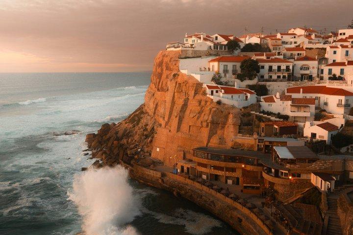 Tour to Peniche, Ericeira and Azenhas do Mar from Lisbon