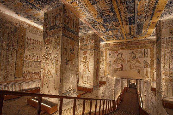 Luxor Valley of the Kings and Hatshepsut Temple Day Tour