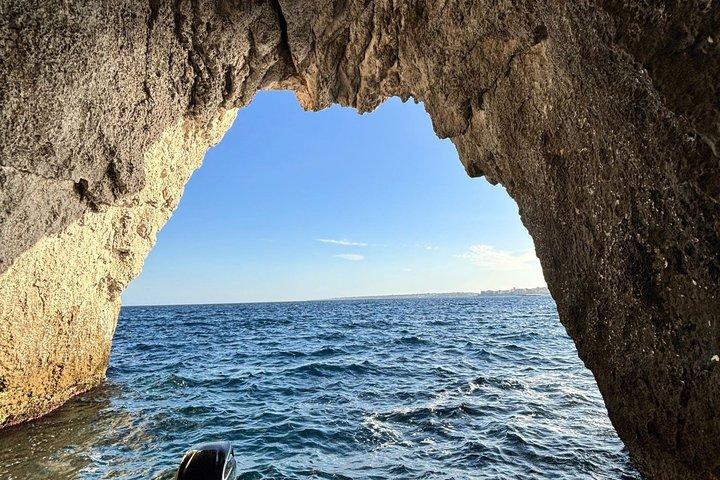 Syracuse boat Tour to Ortigia, the caves sea and Pillirina