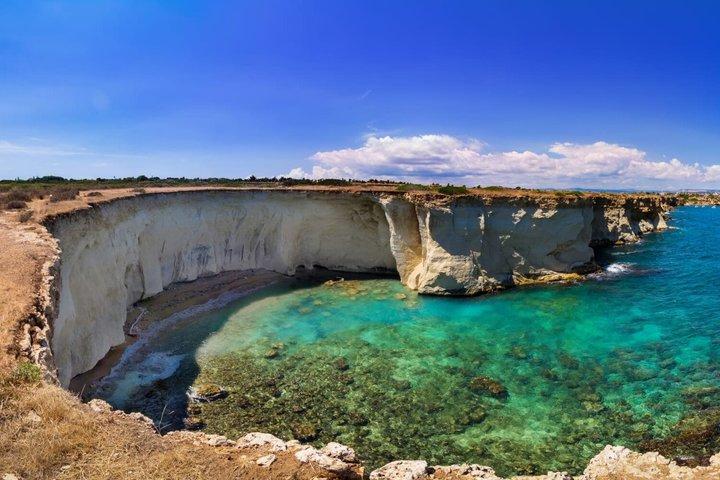 Syracuse boat Tour to Ortigia, the caves sea and Pillirina
