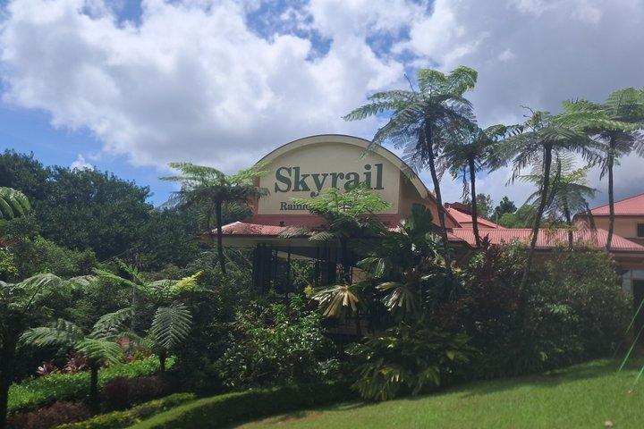 Cairns: Army Duck, Wildlife & Skyrail Rainforest Tour