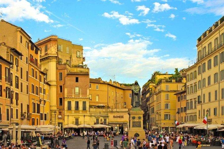 Walk Through the Heart of Rome Tour With Audio Guide