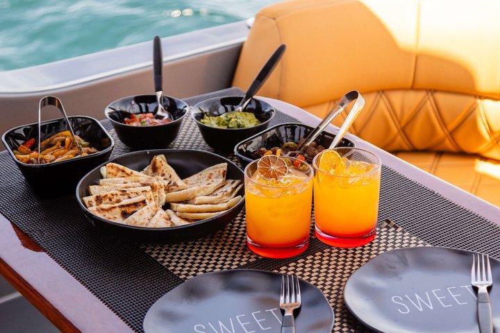 Cabo San Lucas Yacht Rental all inclusive