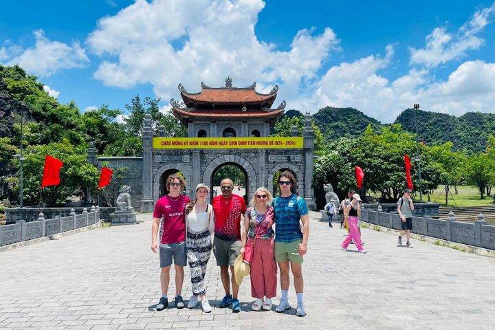 Explore Ninh Binh: Hoa Lu Capital, Trang An/Tam Coc & Mua Cave
