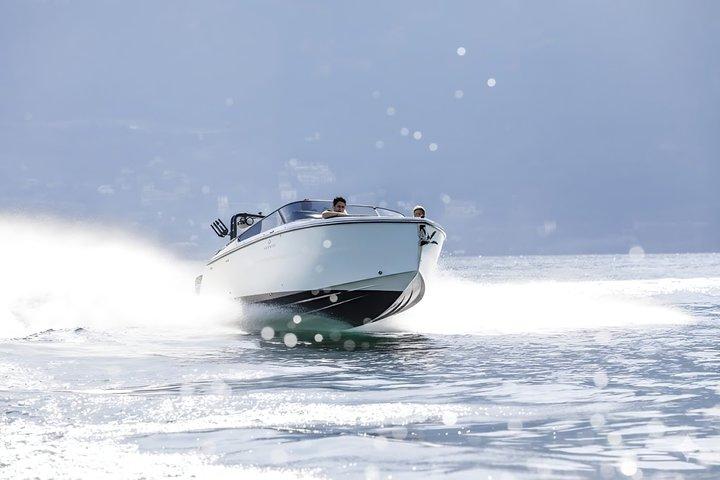 Rovinj Private Boat Tour with Skipper Cranchi E26 Rider