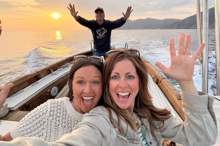Private boat experiences to Cinque Terre with aperitif