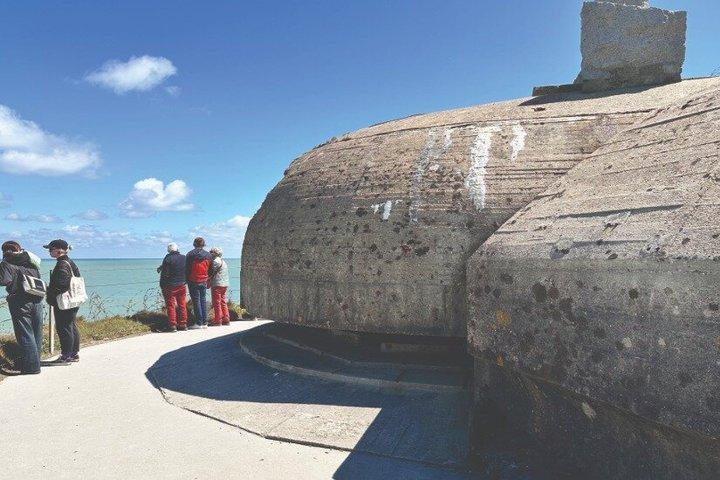 Normandy D-Day Semi-Private Tour from Paris with Hotel Pickup