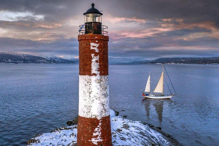 Sailing and Sailing Adventure in the Beagle Canal and Ushuaia