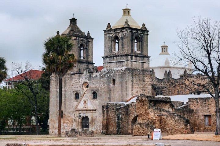 San Antonio and Missions Combo Tour History Culture and Landmarks