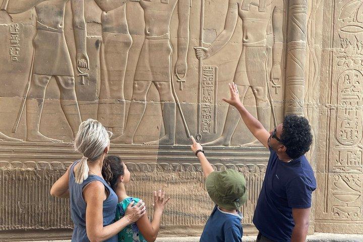 Private Guided Tour to Dendera Temple from Luxor