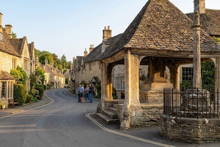 Discover Oxford And The Cotswolds: A Self-Guided Tour