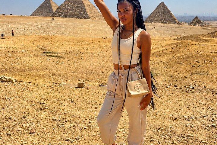 Private Experience to Giza Pyramids Sphinx,old Cairo