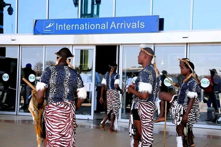 Private Airport Transfer Victoria Falls Arrival and Departure