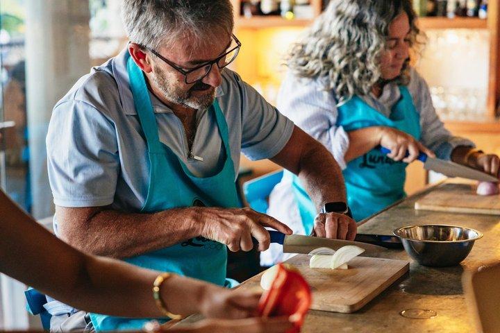 Cartagena Cooking Class with Local Chef (Small Group Experience)