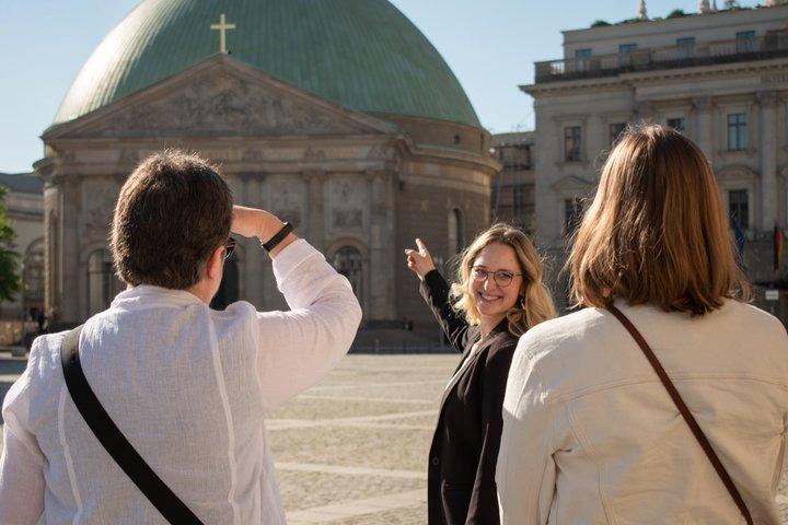 Architecture Tour of Berlin - with an Architect!