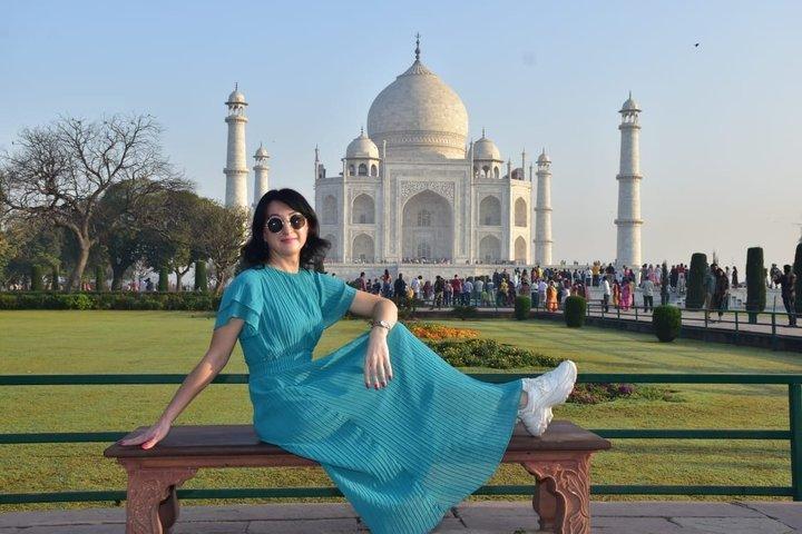 Taj Mahal and Agra Fort Skip the Line Private Tour
