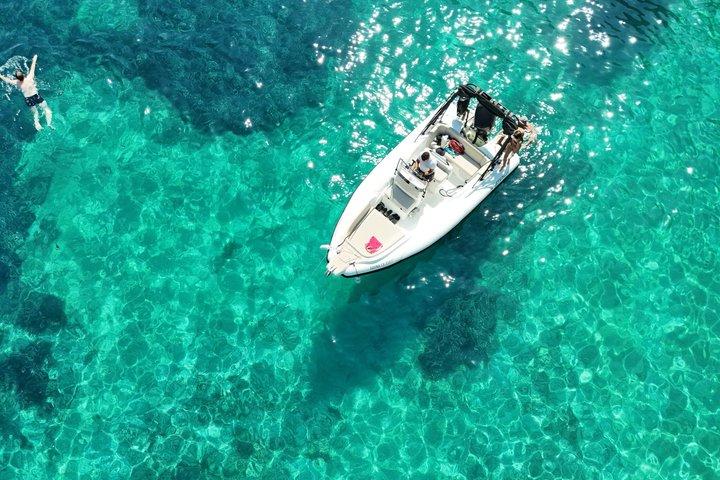 Visit Pigs Bay in Atokos Island on a Private Half Day Cruise