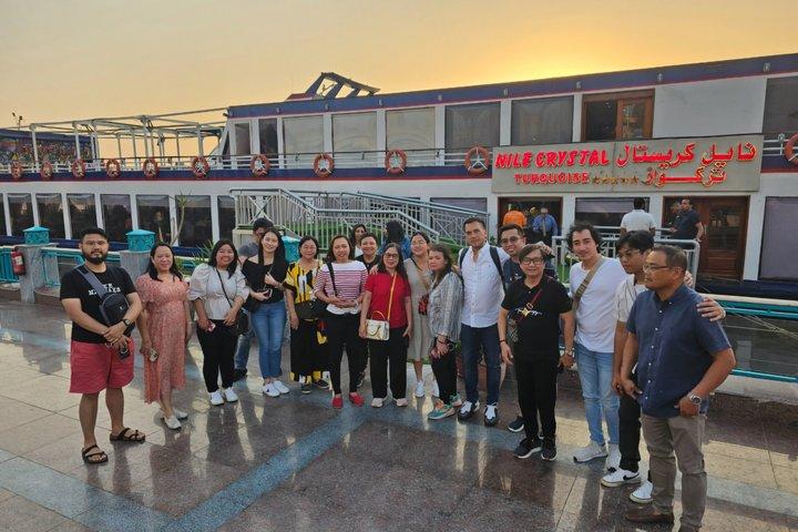 Orintal Dinner Show at 5stars Nile Cruise at Cairo