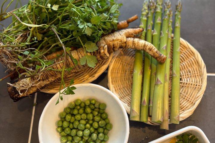 Small group cooking class in Shizuoka City with a view of Mt.Fuji, Japanese home cooking lesson using seasonal ingredients