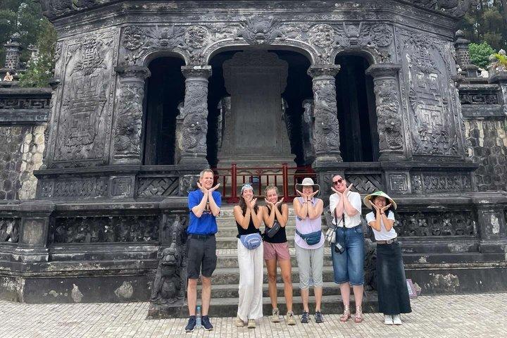 Hue: Exploring Royal City with Multi Options and Dragon Boat