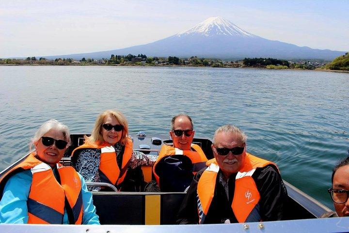 Mt. Fuji & Hakone Private Day Trip from Tokyo w/ English Guide