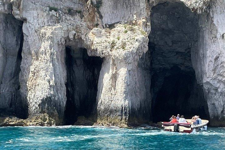 Syracuse Tour of Ortigia Island and the Sea Caves