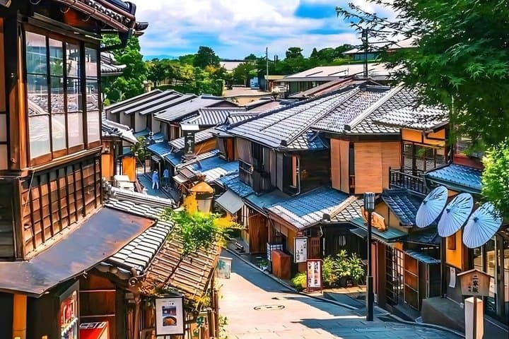 Nara & Uji Day Trip: Cute Deer, Matcha Experience, and Hot Spring