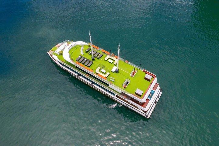Heritage Horizon Cruise to Ha Long Bay